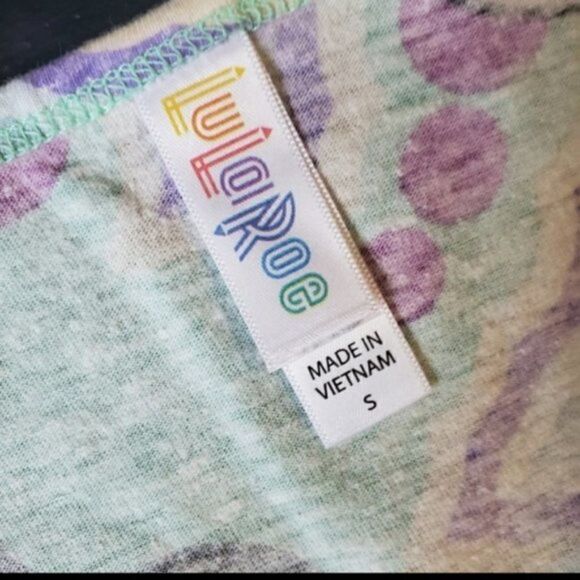 Lularoe Minnie Mouse Shirt - Picture 2 of 8